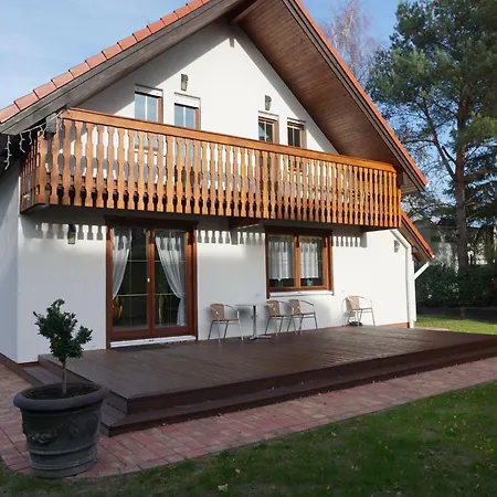 Fuer Max- 6 Personen Einschliesslich 2 By Interhome 度假居