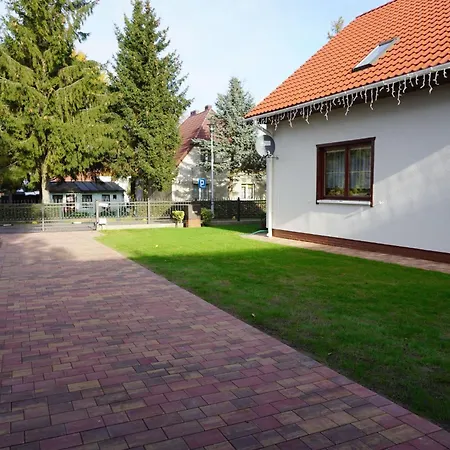 Fuer Max- 6 Personen Einschliesslich 2 By Interhome * 尤斯托尼莫斯基